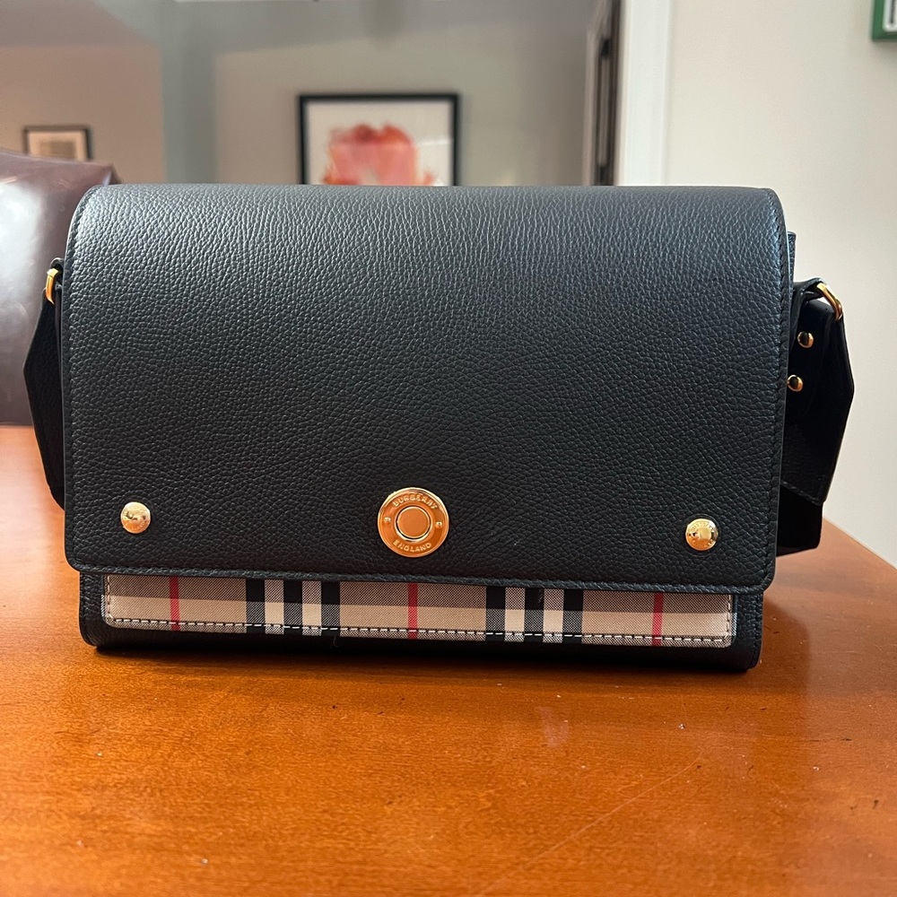 Authentic “Note” crossbody handbag